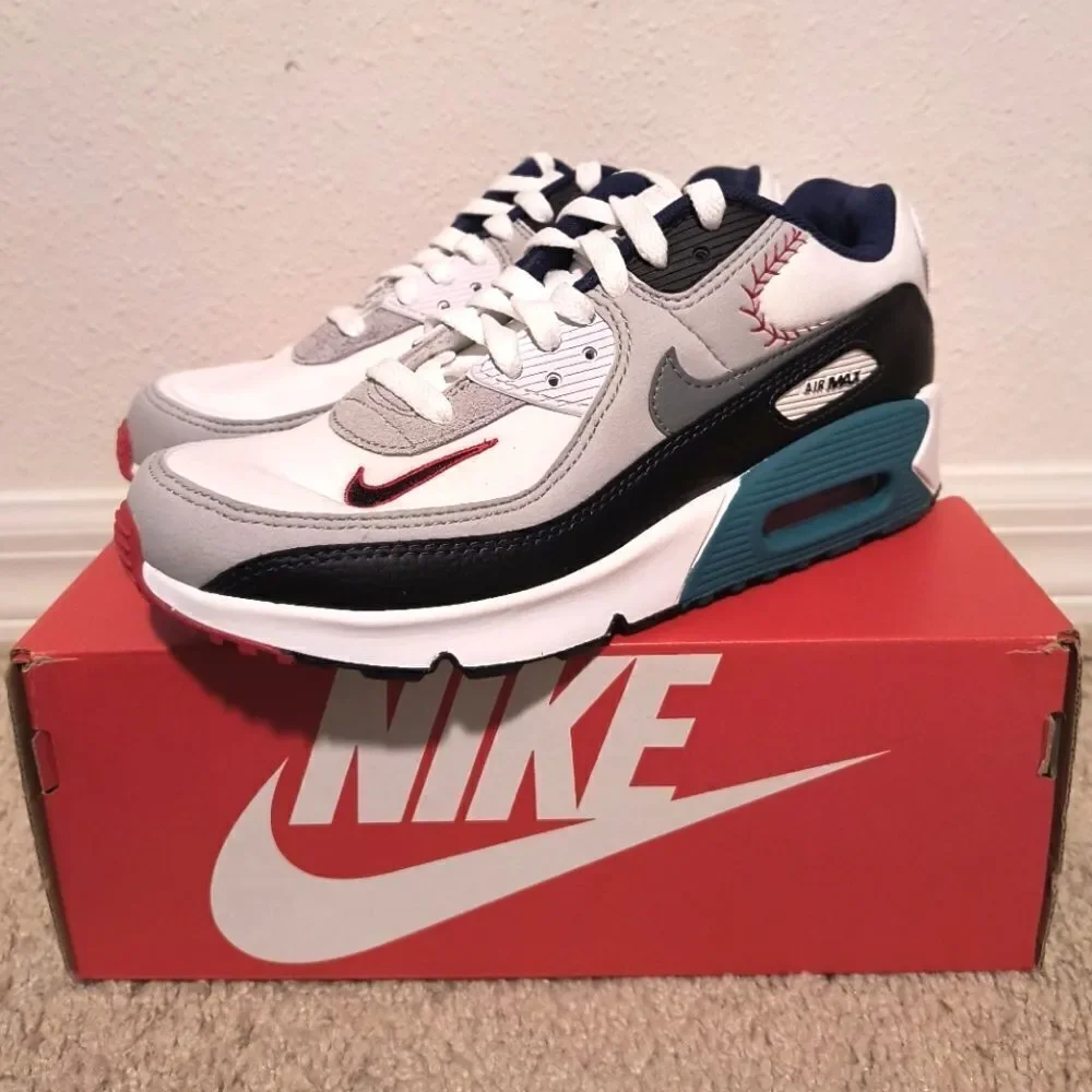 Nike Air Max 90 Big Kid's Shoes